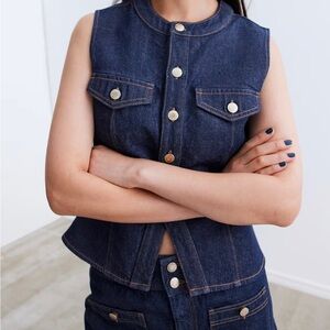 NWT H&M Women's Denim Sleeveless Vest size XL Dark Blue Retro